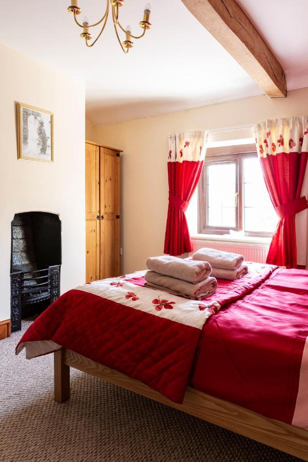 Herefordshire Holiday Cottages Lea Eksteriør bilde
