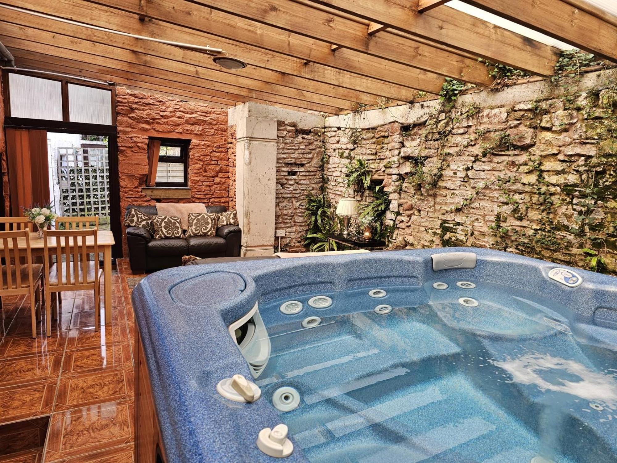 Herefordshire Holiday Cottages Lea Eksteriør bilde