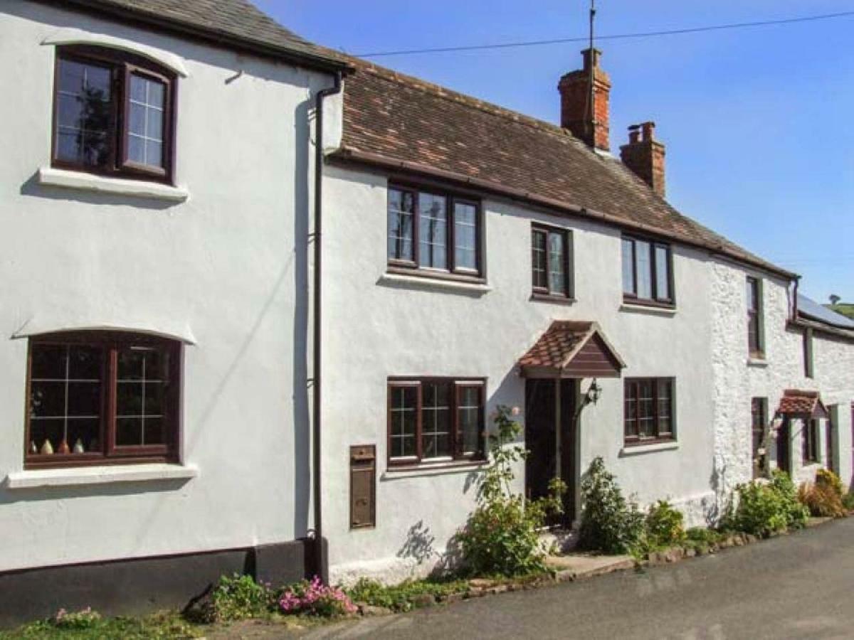 Herefordshire Holiday Cottages Lea Eksteriør bilde
